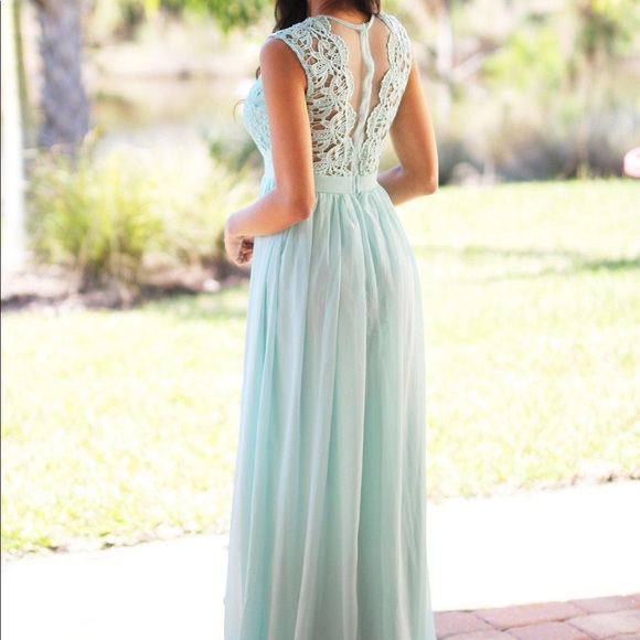 Gorgeous long maxi mint formal dress - Picture 2 of 7